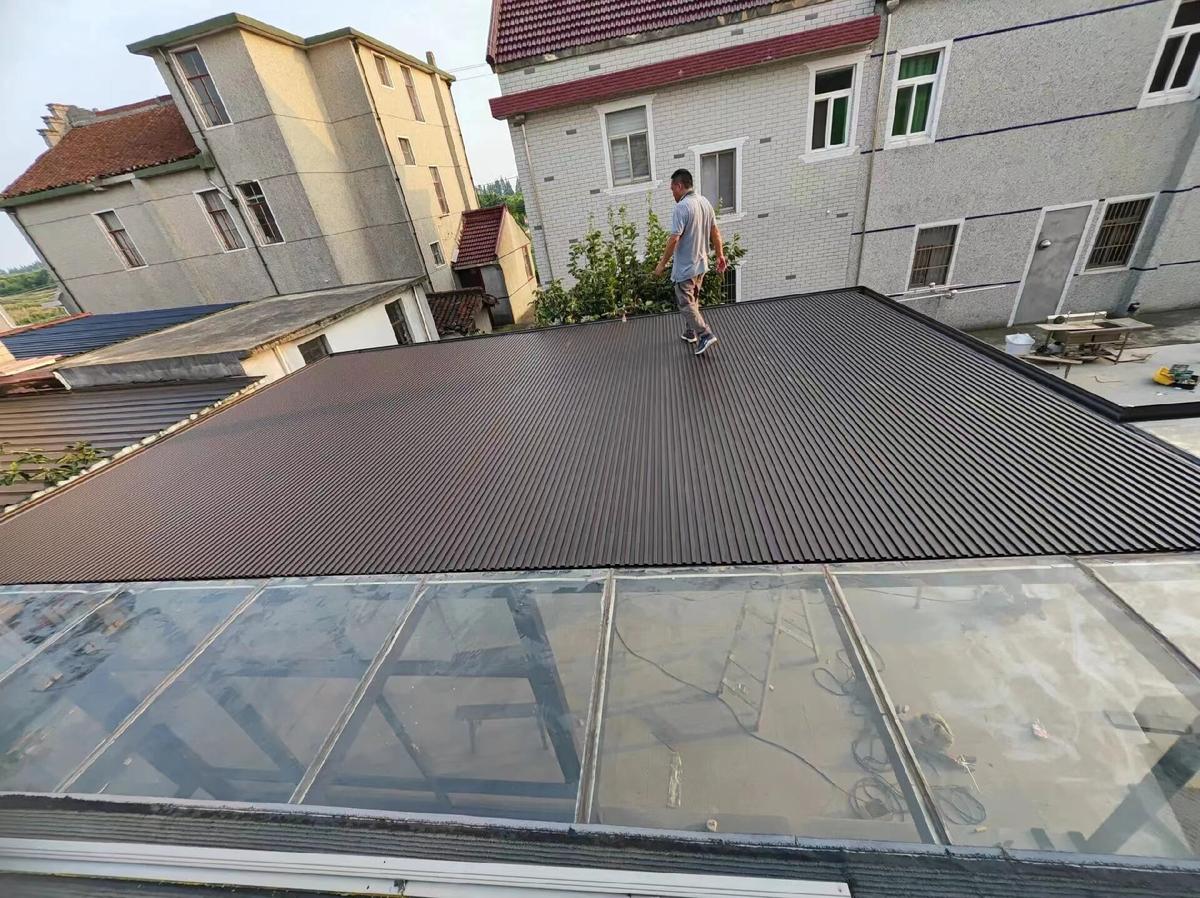 海口长城板+玻璃雨棚组合