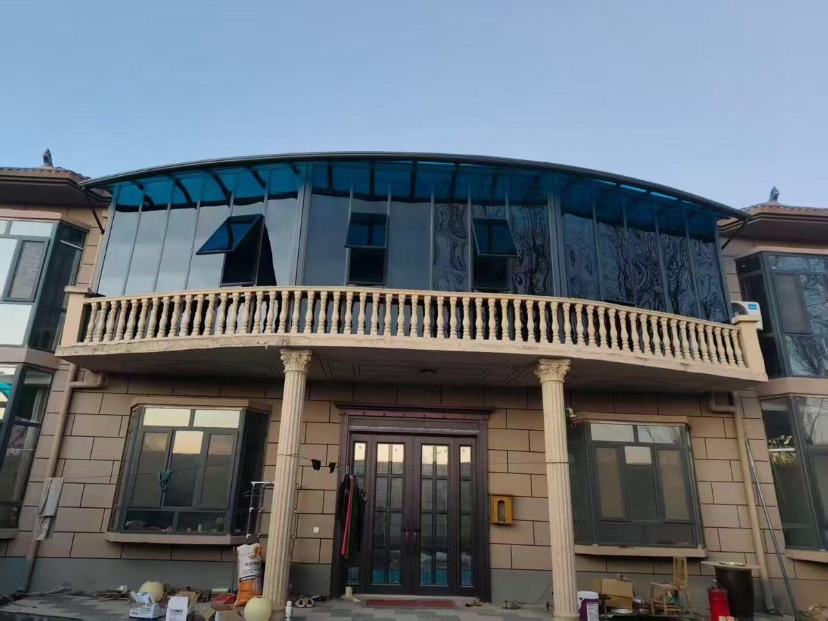 耐力板露台封窗定制案例