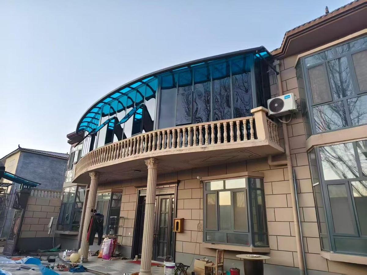 耐力板露台封窗定制案例