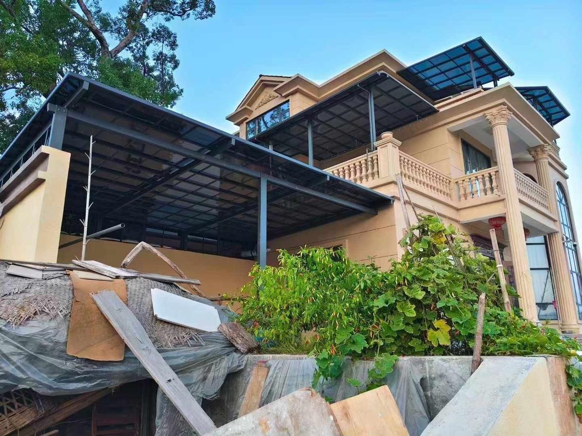 海口别墅综合体铝合金雨棚 海口别墅综合体铝合金雨棚