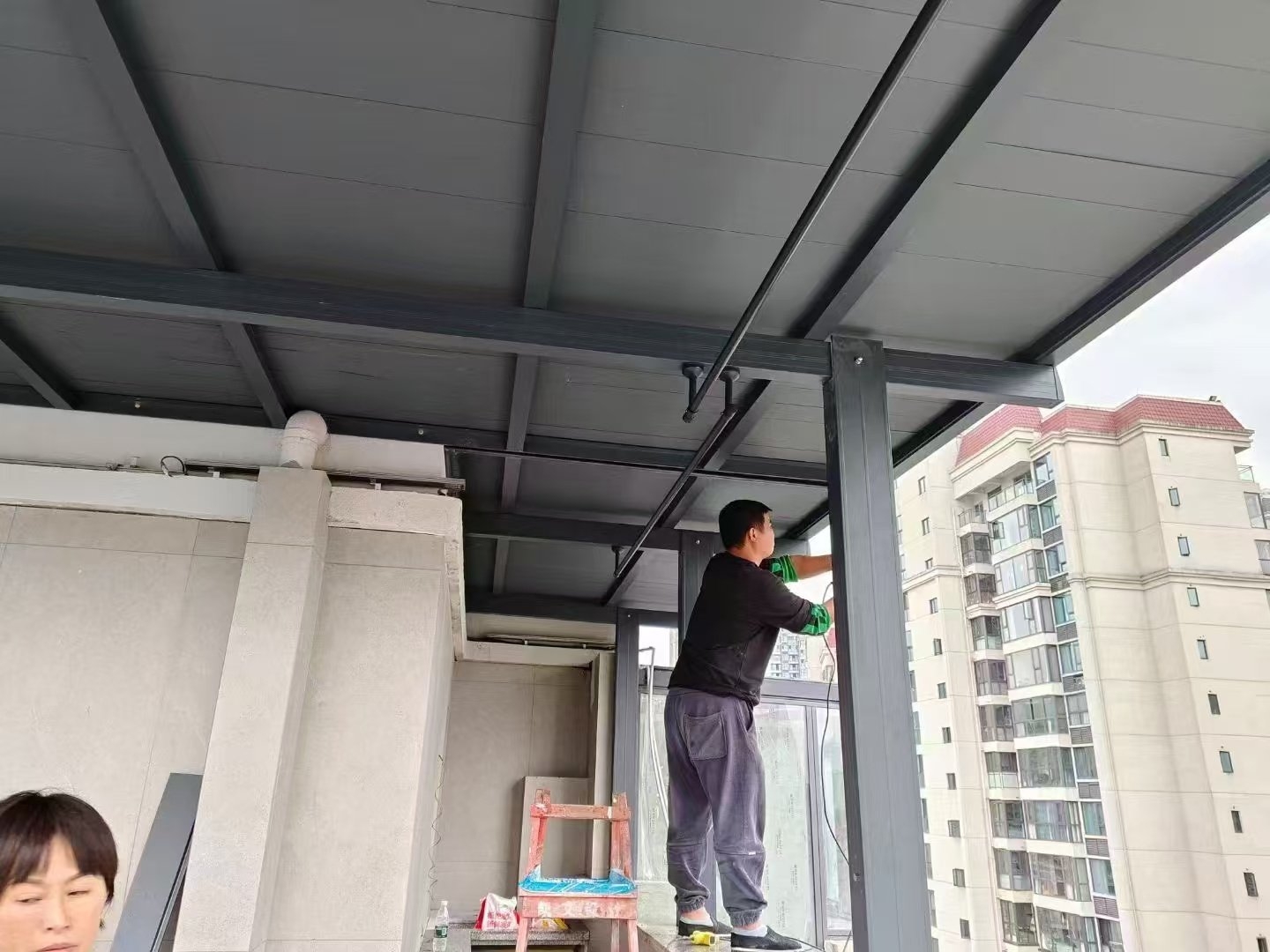 海南长城板雨棚