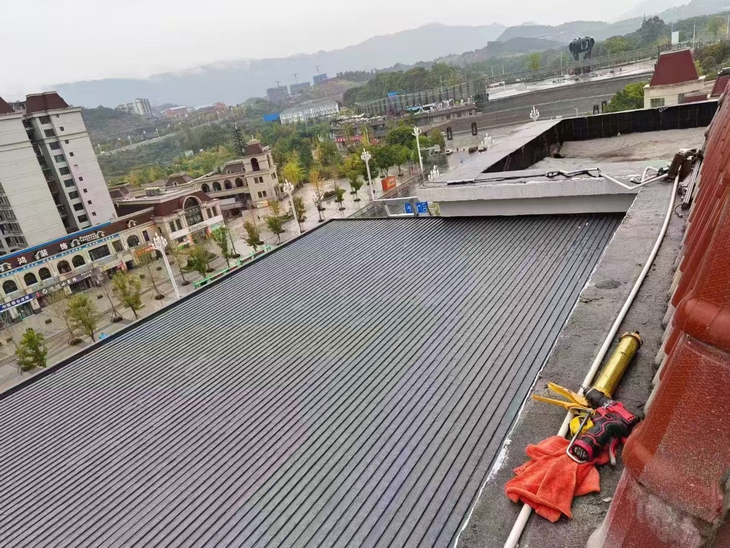 海南长城板雨棚
